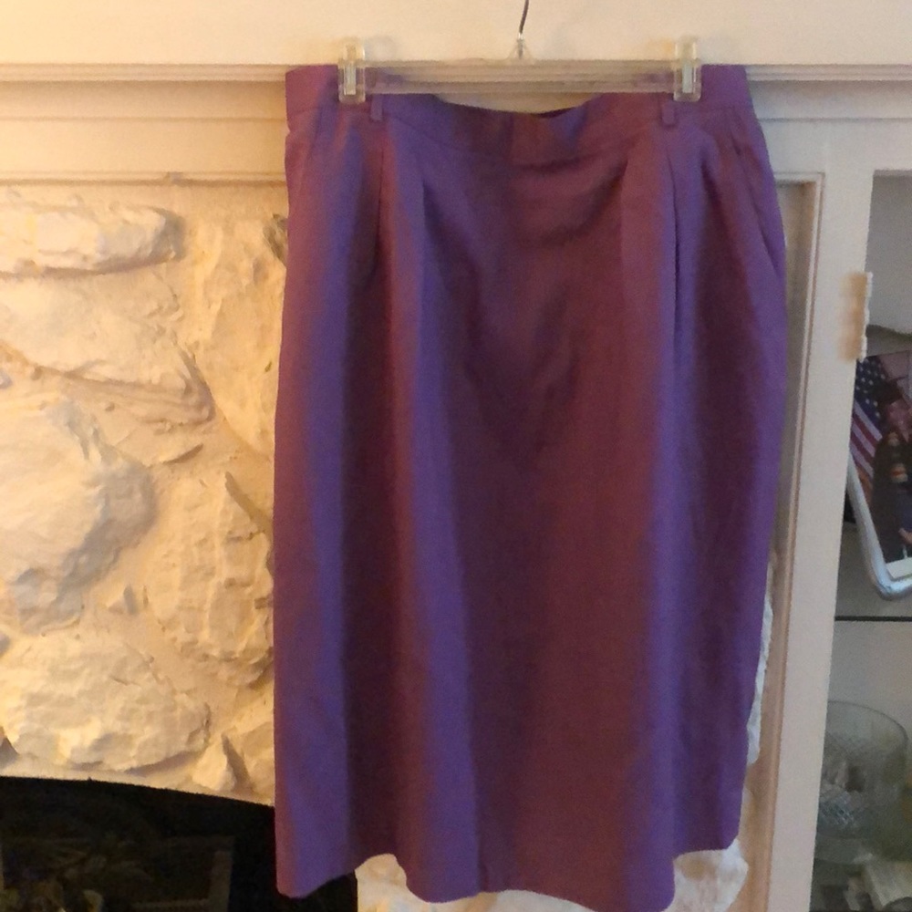 Slim Skirt